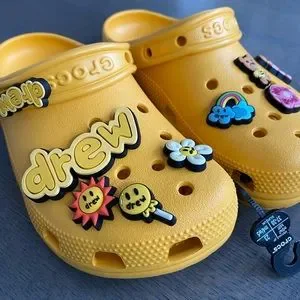 CROCS | Shoes | Justin Bieber X Crocs X Drew Classic Clog  display picture 3